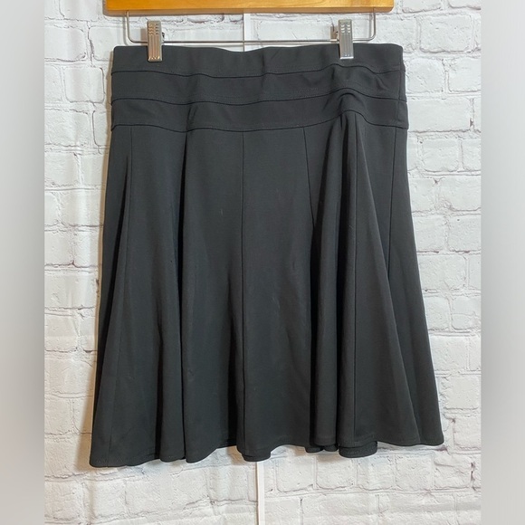 INC International Concepts Womens Size Medium Wide Waistband Black Circle Skirt - Picture 1 of 3